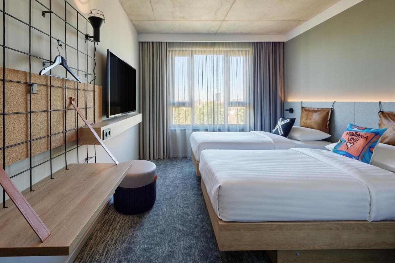 Hotel Moxy Cologne Muelheim Exteriér fotografie