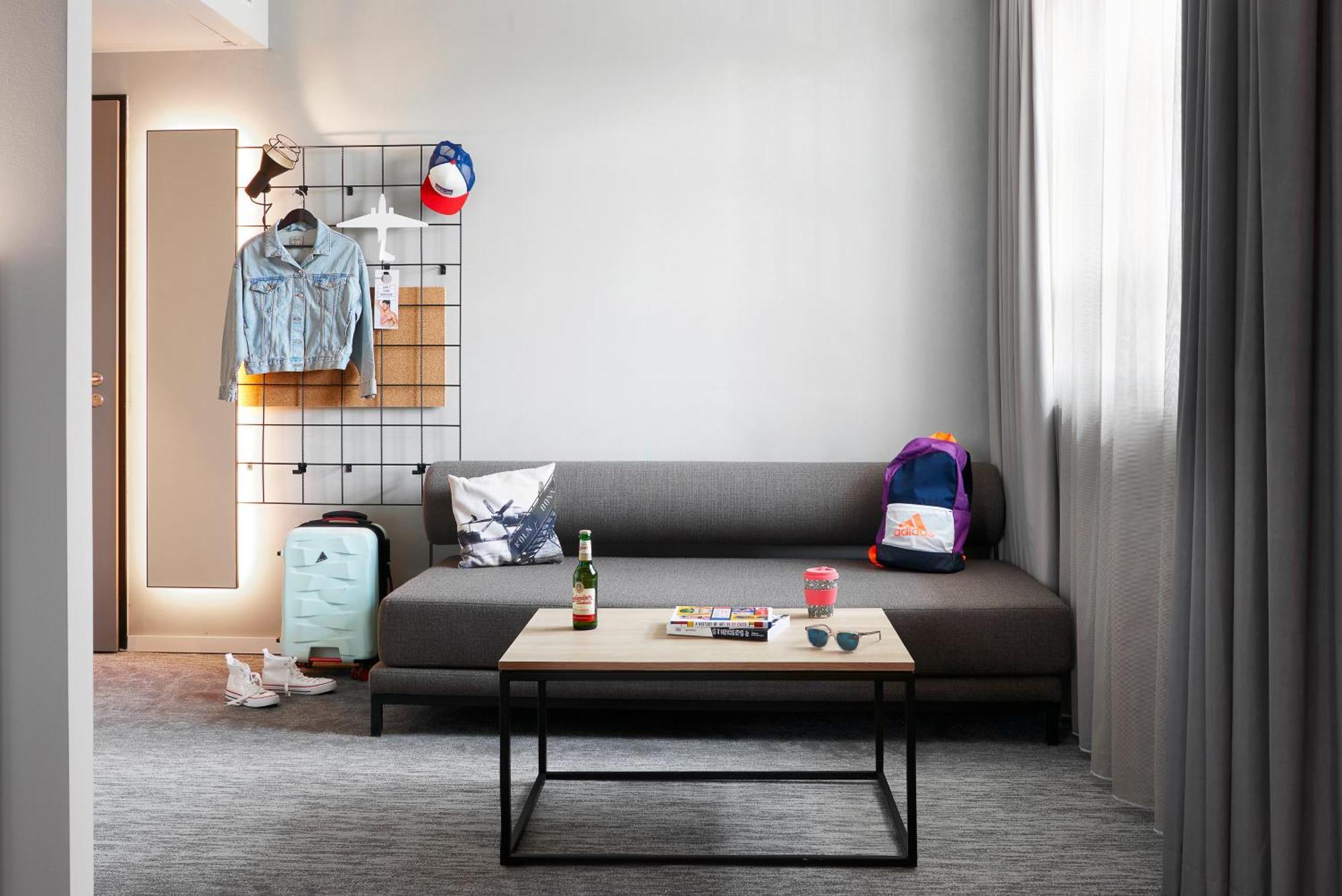 Hotel Moxy Cologne Muelheim Exteriér fotografie