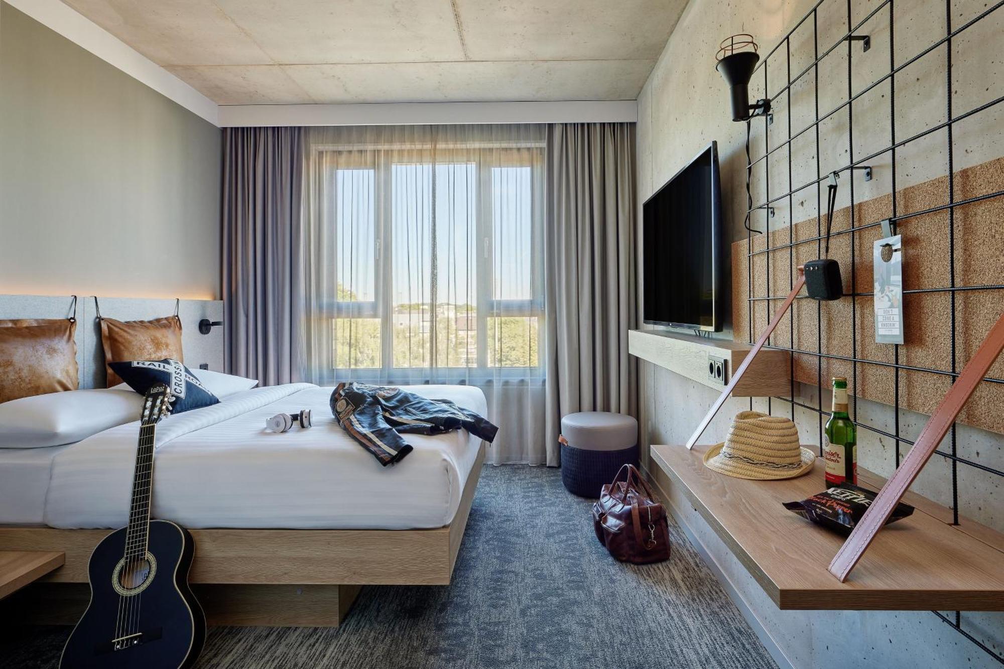 Hotel Moxy Cologne Muelheim Exteriér fotografie
